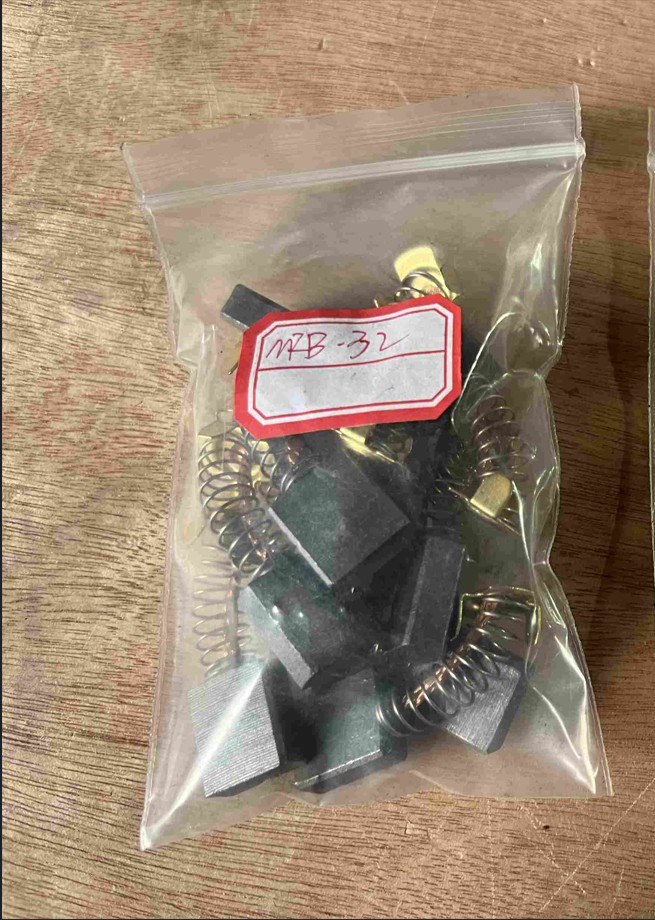 Комплект щеток (2шт) для арматурогиба RBB-32