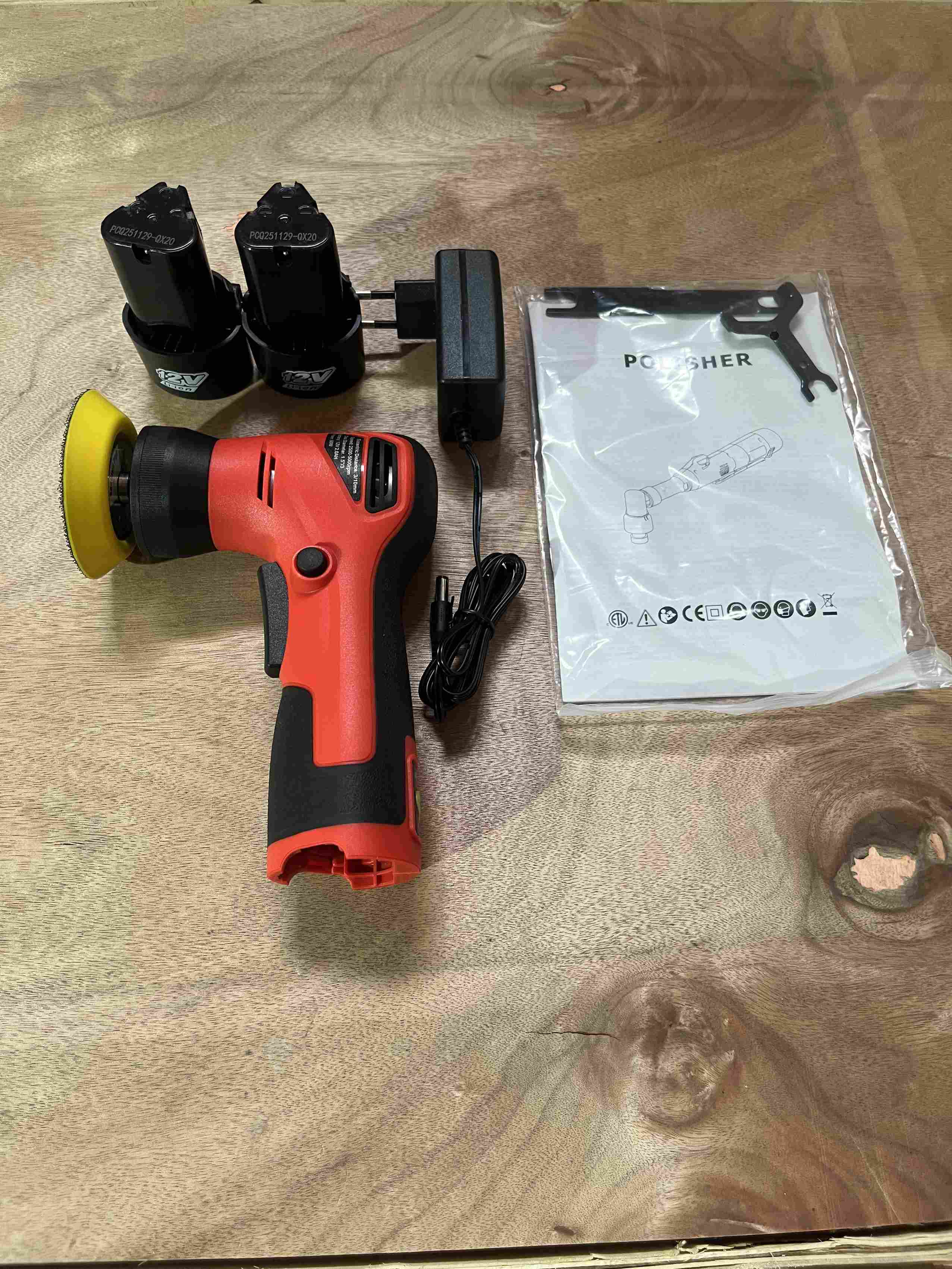 NF1XTCaM6V.jpg