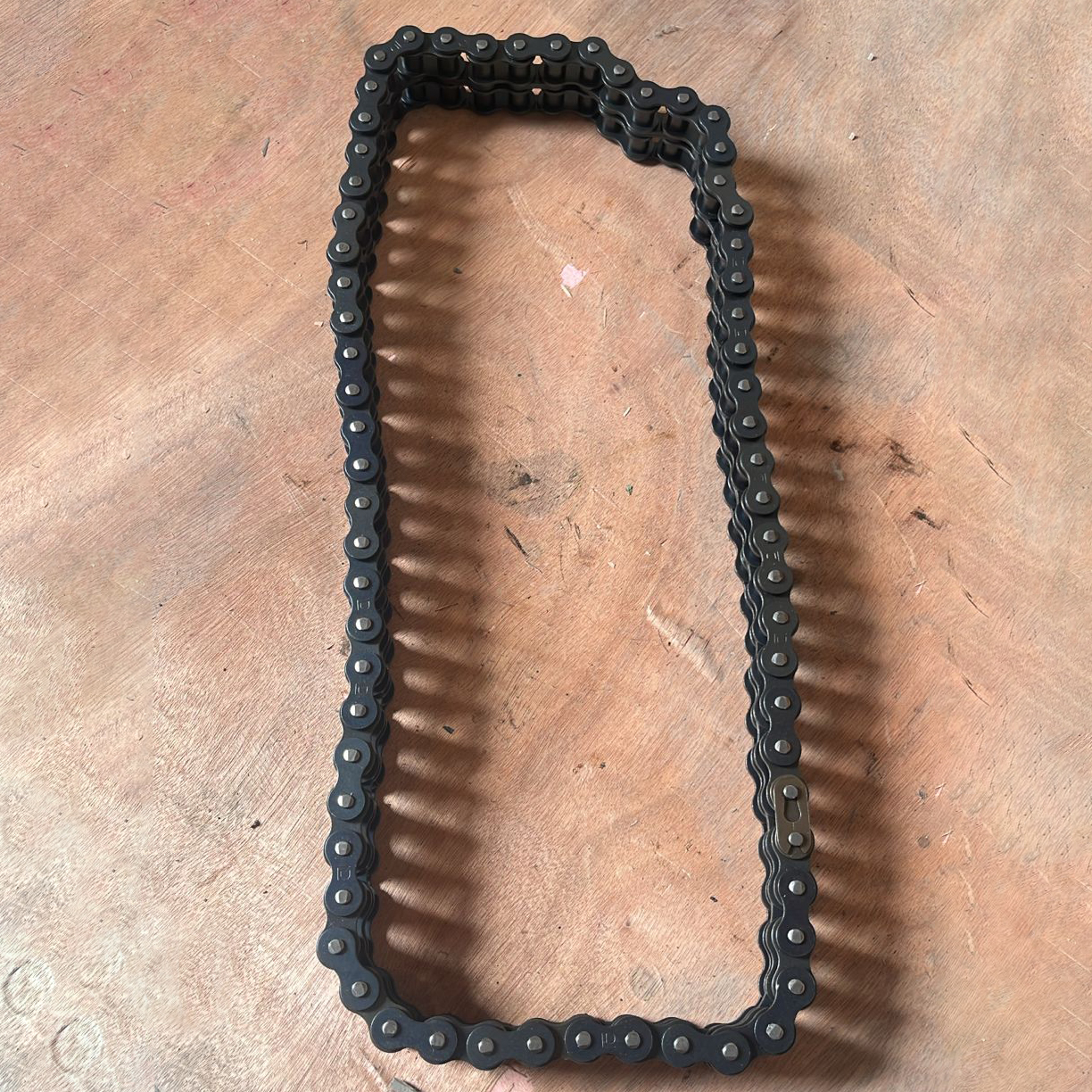 CA178030bG.jpeg