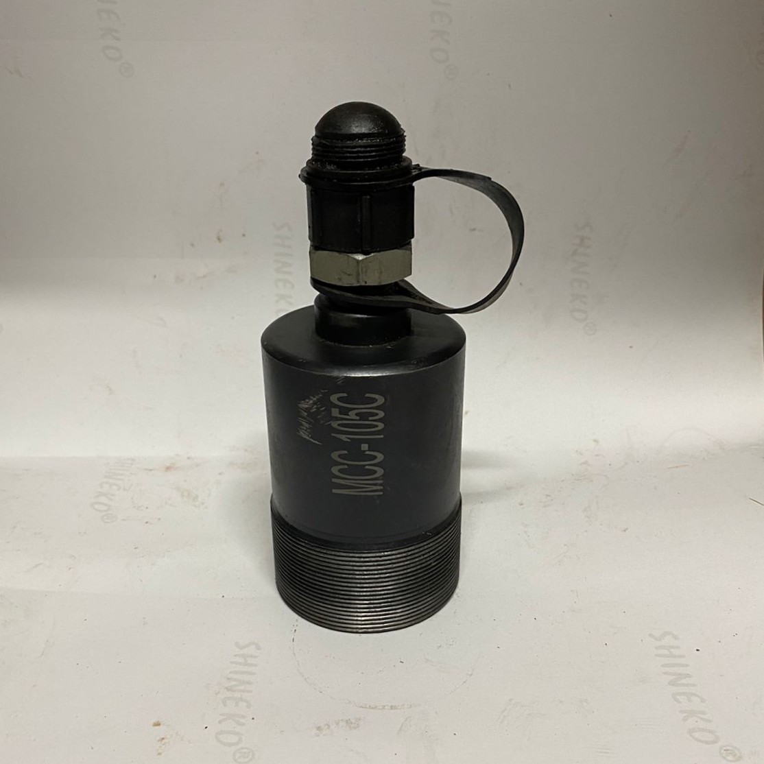 GamDxo5i2T.jpg